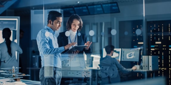 co-managed-it-what-does-it-look-like-for-an-internal-team-to-work-alongside-an-msp