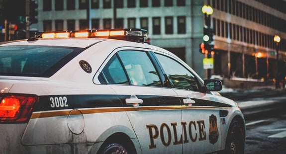 Police-matt-popovich-60437-unsplash-1024w-1